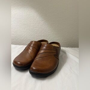 Earth Spirit Jenny Brown Leather Slip On Mules Clogs Comfort Shoes Women Size 11